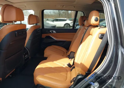 2019 BMW X7 xDrive50I z USA, uszkodzony, nr VIN 5UXCX4C58KLS36774